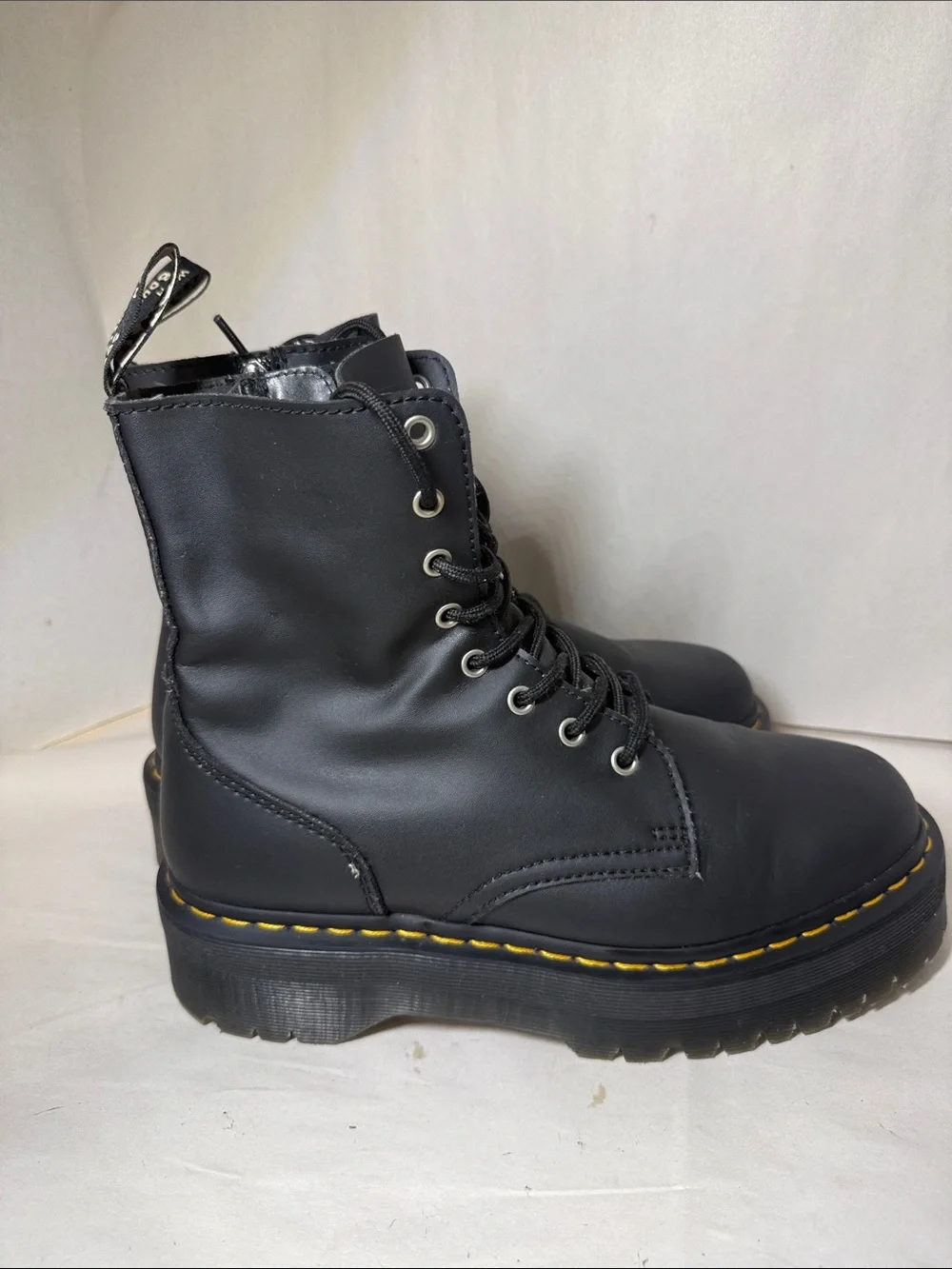 Dr. Marten’s Jadon Platform size 11